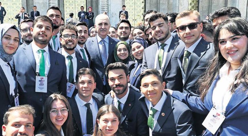 Terörsüz Türkiye uyarısı: Aparatlar engel olmaya kalkacak