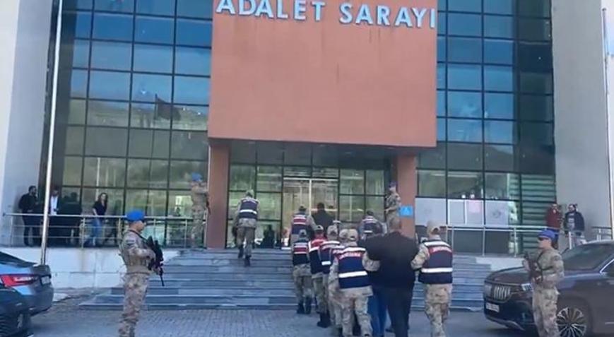 Terör örgütü DEAŞ’a operasyon: 298 şüpheli yakalandı