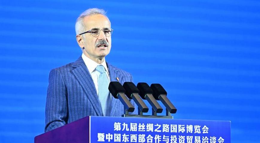 Türkiye ile Çin arasında ‘kazan kazan’ dönemi! Bakan Uraloğlu detayları açıkladı