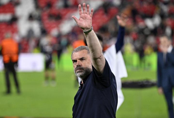 Ada basını, Yunan teknik adam Postecoglou’yu kahraman ilan etti