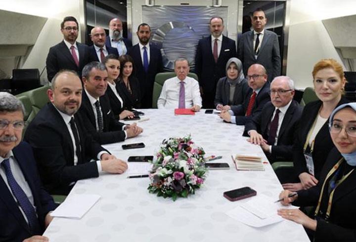 SON DAKİKA… Cumhurbaşkanı Erdoğan’dan erken seçim tartışmalarıyla ilgili açıklama: Türkiye’yi böyle bir badirenin içerisine sokmayız