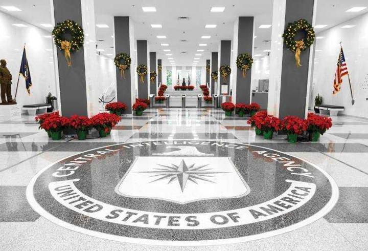 CIA’de Alarm! Giriş Kapısına Yaklaşan Kadına Ateş Açıldı…