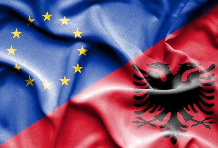 Arnavutluk, AB’ye üyelik müzakerelerinde yeni aşamada