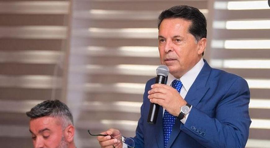 Görevden uzaklaştırılan Ahmet Özer’in yargılanmasına başlandı