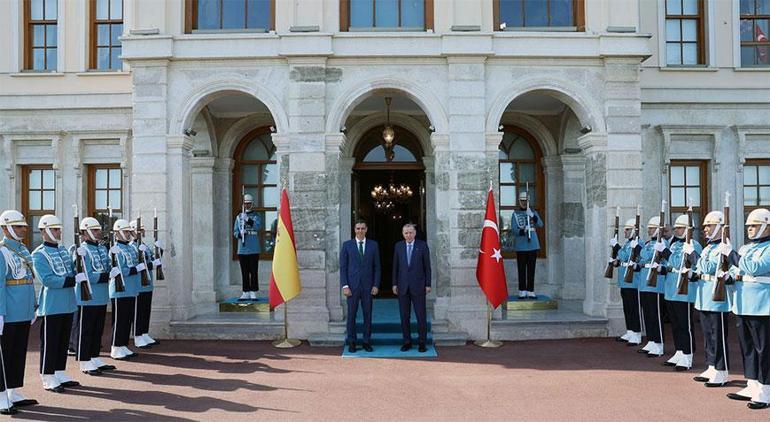 Dolmabahçe’de kritik zirve! Erdoğan, Pedro Sanchez’i kabul etti