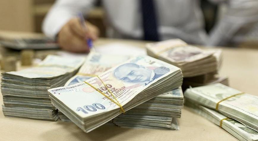 İhtiyaç kredilerine faiz engeli! Oranlar zirve yaptı: İşte 100 bin TL’nin geri ödemesi