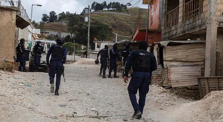 Haiti’de silahlı çete kasabaya saldırdı: 50 ölü