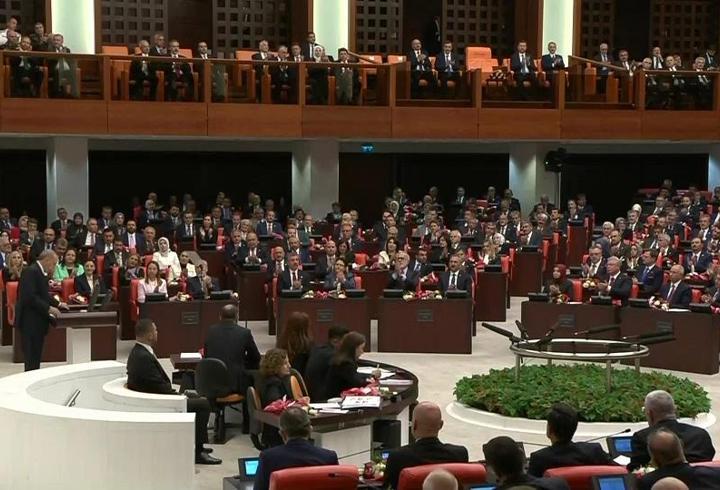 AK Parti’de yeni anayasa çalıştayı