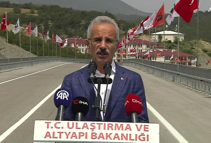 Göynük Çevre Yolu açıldı! Bakan Uraloğlu: Orta Anadolu Otoyolu’nu inşa etmeyi planlıyoruz