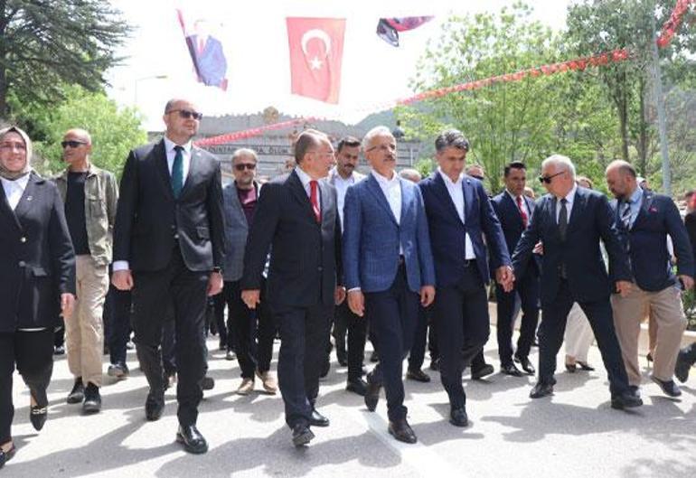 Göynük Çevre Yolu açıldı Bakan Uraloğlu: Orta Anadolu Otoyolu’nu inşa etmeyi planlıyoruz