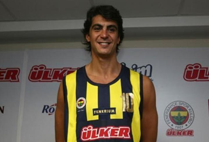 İbrahim Kutluay kimdir? İbrahim Kutluay’ın oynadığı takımlar! Edvina Sponza ile evlendi mi?