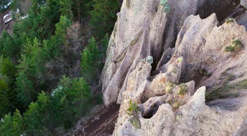 Burası ne Kapadokya ne Pamukkale! Görenler büyüleniyor
