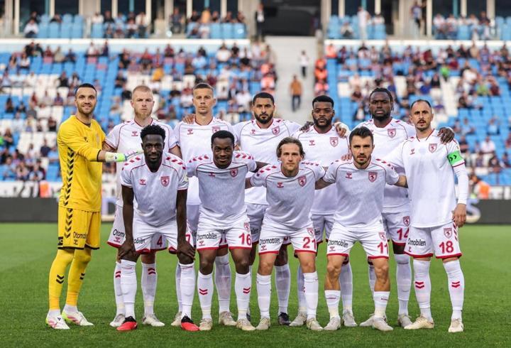Transfer yasağıyla sezona başlayan Samsunspor, Süper Lig’i üçüncü tamamlayabilir