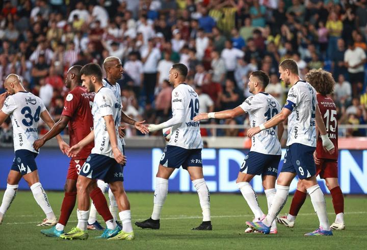 Fenerbahçe’ye Mersin’de Hatayspor şoku! | MAÇ ÖZETİ