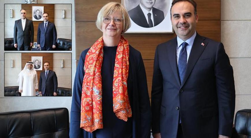 Bakan Kacır, İran, Almanya ve Bahreyn’in Ankara büyükelçilerini kabul etti