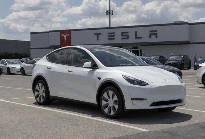 Tesla Avrupa’daki düşüşünü sürdürüyor! Nisan’da satışlar alarm verdi…