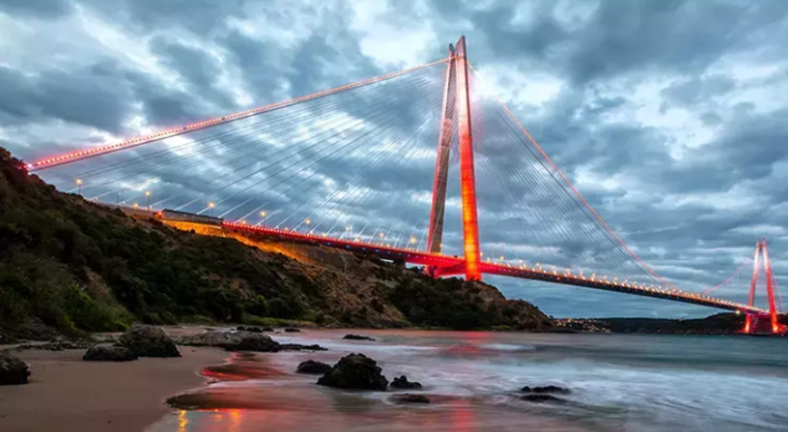 Antalya’dan Yunanistan’a kadar köprü! Bakan Uraloğlu: 4 bin 75 yeni köprü inşa ettik