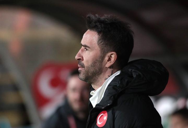 Gökhan Gönül, Ümit Milli Takımı teknik direktörlüğü görevinden ayrıldı