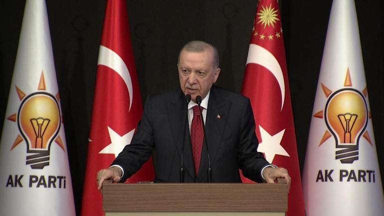 Cumhurbaşkanı Erdoğan: Yeni anayasa için 10 hukukçu görevde