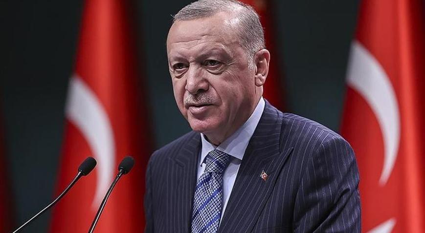‘Hiç kimse hukukun üstünde değildir’