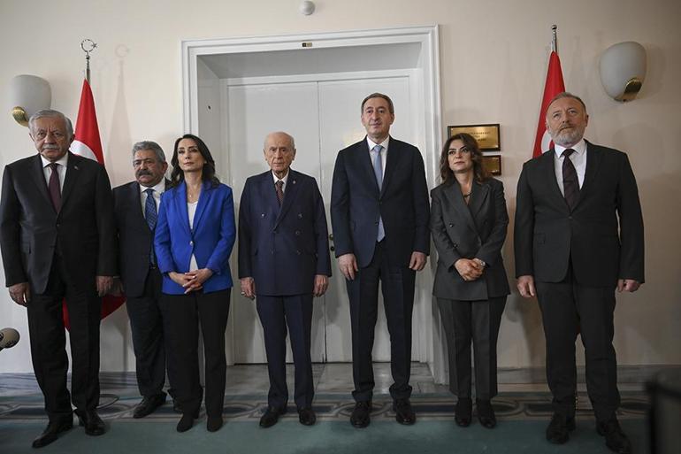 Gözler 15.00te: DEM-AK Parti görüşecek... En önemli gündem maddesi bu olacak