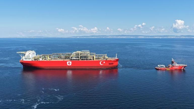 Yüzen dev platform Osman Gazi, yerli doğal gaz üretiminde kilit rol oynayacak