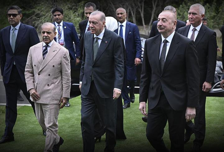 Cumhurbaşkanı Erdoğan’dan Azerbaycan’da temaslar