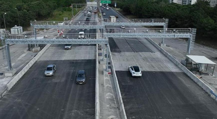 Avcılar gişelerinde serbest geçiş dönemi başladı