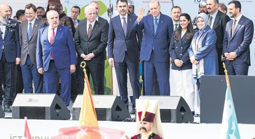 İstanbul’un fethinin 572. yıl dönümü kutlandı