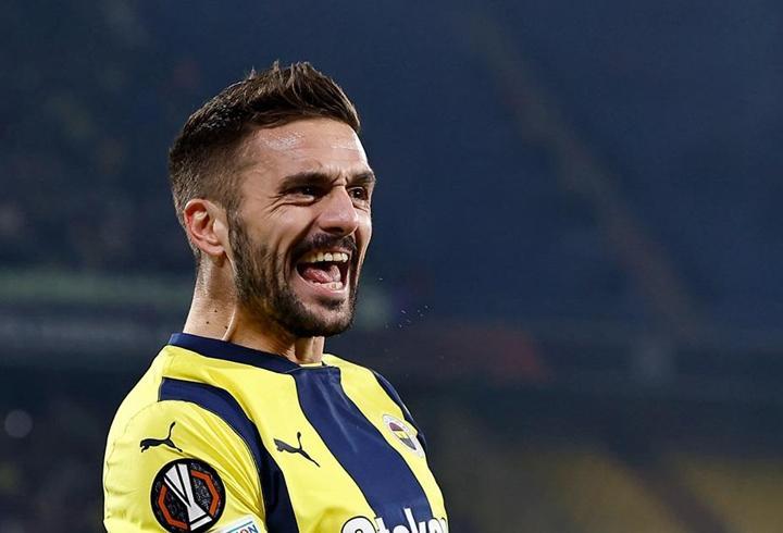 SON DAKİKA | Fenerbahçe, Dusan Tadic’e veda etti