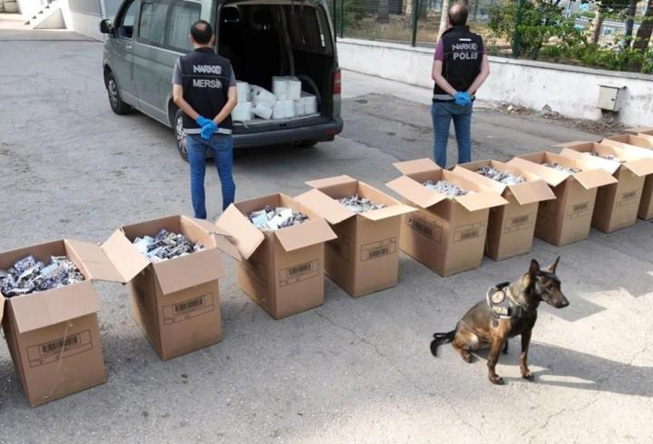 Mersin’de uyuşturucu operasyonu! 387 bin 464 uyuşturucu hap ele geçirildi
