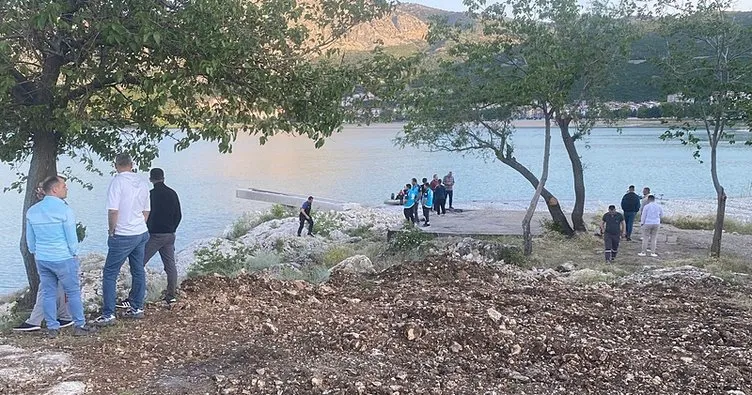 Serinlemek için girdiği gölde kayboldu: Arama çalışması başlatıldı!