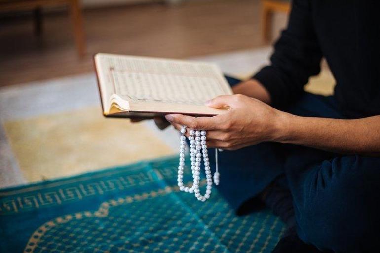Arefe günü okunacak dualar, sureler ve kılınacak namazlar Arefe günü yapılacak ibadetleri neler