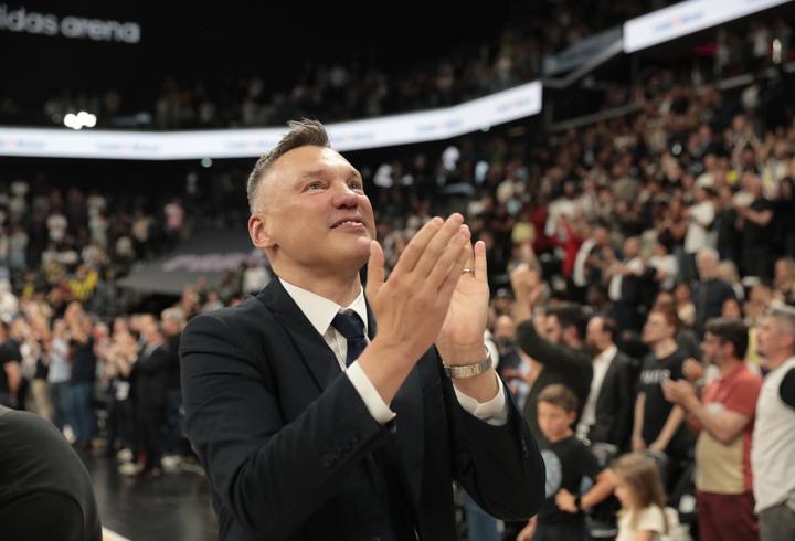 Fenerbahçe’nin şampiyon başantrenörü Sarunas Jasikevicius, yıllar önce verdiği hayat dersiyle hala konuşuluyor