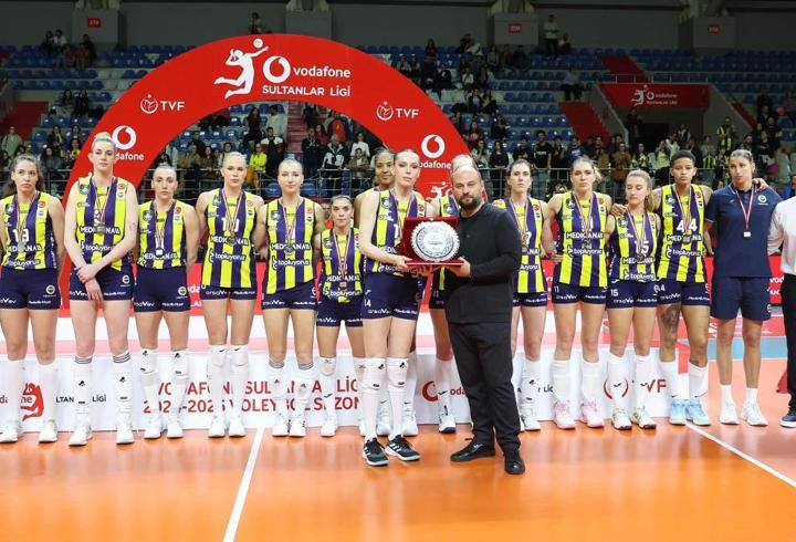 Fenerbahçe Medicana’da 7 ayrılık birden! Resmen açıklandı…