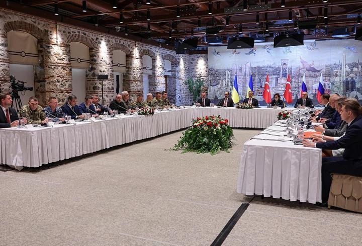 SON DAKİKA… Barış masası yeniden kuruluyor! Adres İstanbul…