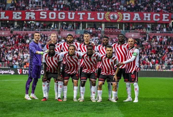 İlk 6’daki tek Anadolu takımı Samsunspor, 27 yıl sonra Avrupa kupalarına katılacak
