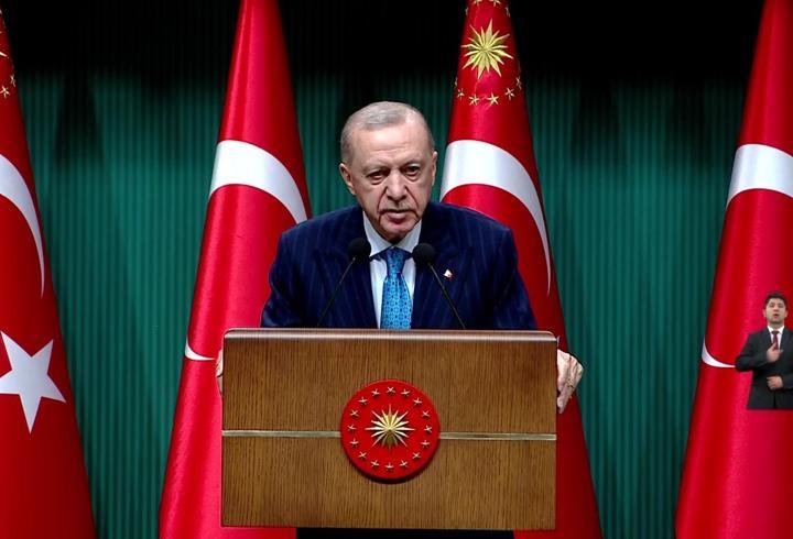 Cumhurbaşkanı Erdoğan, Kabine sonrası önemli açıklamalarda bulunuyor. Amacım Trump-Putin ve Zelenski zirvesi