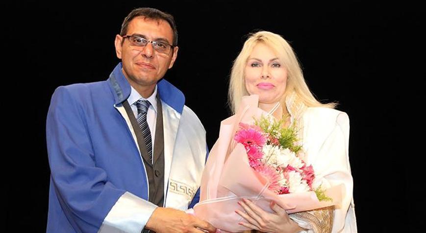 Prof. Dr. Özlenen Özkan: Özgür Özel hakkında suç duyurusunda bulunacağım