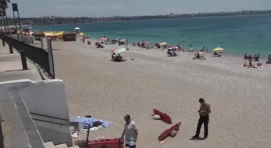 Antalya sahilinde kötü koku ihbarı: 1 yıldır orada yaşayan adam ölü bulundu