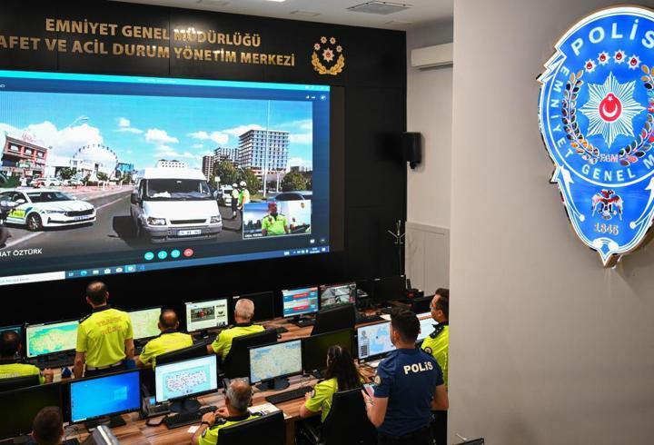 Bayram trafiği “Trafik İzleme Merkezi”nin anbean takibinde