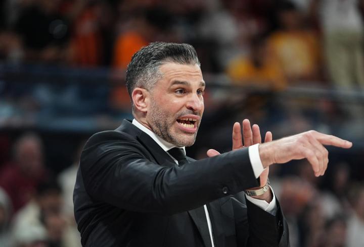 Serdal Adalı resmen açıkladı! Dusan Alimpijevic ile yeni sözleşme imzalandı…