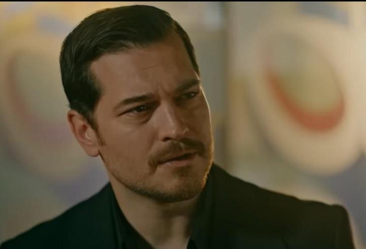 Eşref Rüya 12 bölüm fragmanı yayınlandı! YANDEX’ten izle! Yeni bölüm fragmanında Eşref aşkını itiraf etti: SEVDAYA DÜŞTÜM BABA!