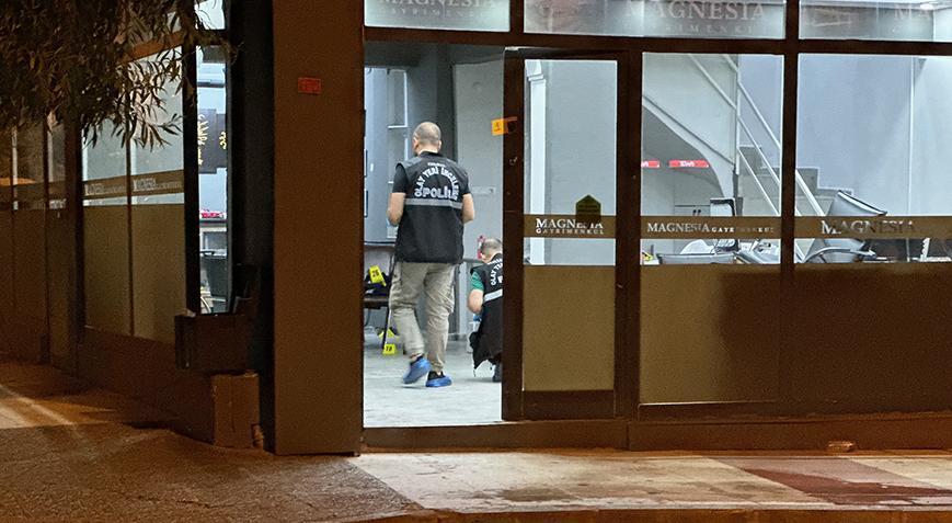 Manisa’da emlak ofisinde silahlı kavga! 1 ölü, 3 yaralı var