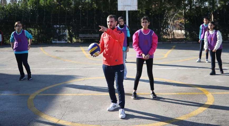 MEB duyurdu! Milli sporculardan sözleşmeli öğretmen ataması yapacak