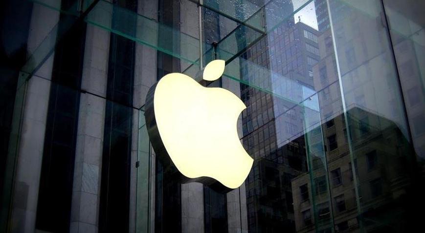 Apple, yapay zeka robotları ve akıllı ekran planları yapıyor
