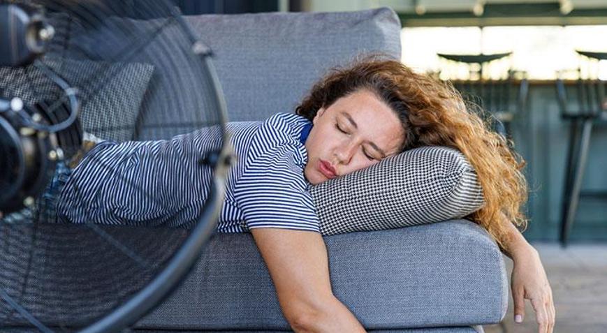 Sıcaklıklardaki 10 derecelik artış uyku kalitesini yüzde 20 düşürüyor
