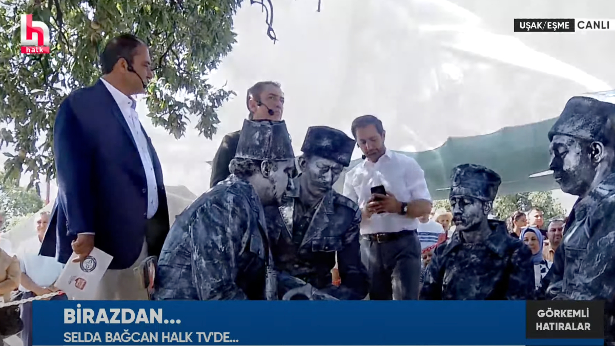 Halk TV’de dalga konusu olan yayın: Canlı Atatürk heykeli performansı