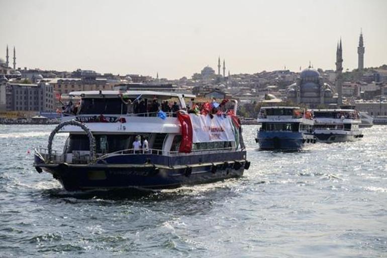 İstanbul Boğazında Gazze konvoyu