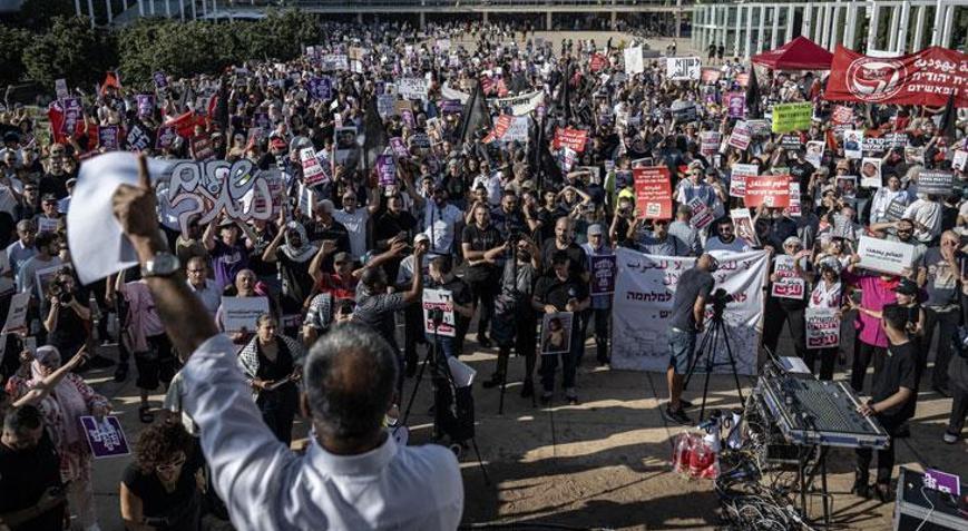 Tel Aviv’de Gazze soykırımına karşı protesto: İsrailli olmaktan utanıyorum